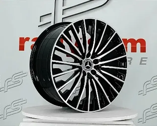 Jogo de Roda Mercedes Classe C Preto Brilhante Diamantado 5x112 - 20x8,5 e 20x9,5 Offset 4