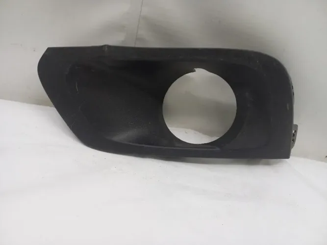 Moldura milha Onix LE 17/19 C/detalhe