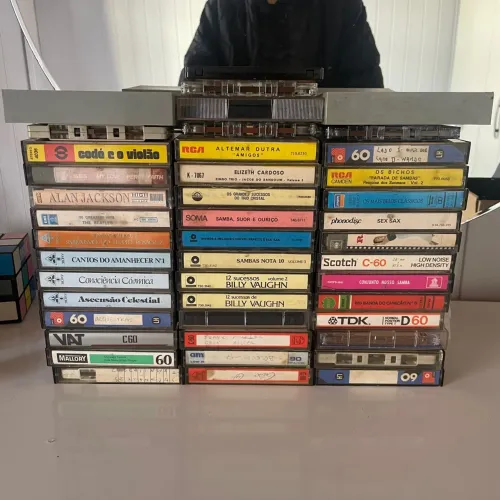 43 fitas cassette