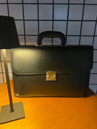 Maleta em couro - Perfeito estado!