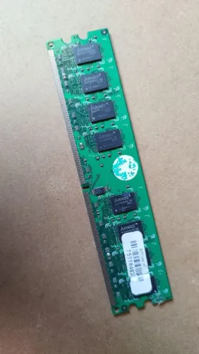 Memória RAM DDR2 - 1GB - Desktop