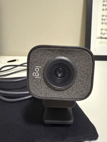 Webcam Logitech Streamcam FullHD 1080 60fps