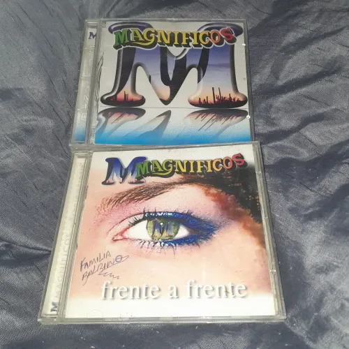 2 cds banda Magníficos