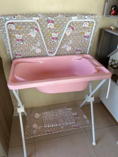 BANHEIRA PARA BEBÊ COM TROCADOR