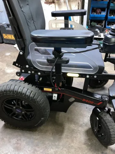 Cadeira Motorizada Ottobock B400