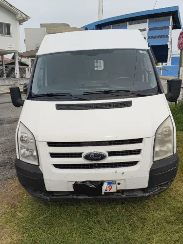 Ford Transit Furgão 3330 2.4 Tdci Curto Dies. 2009