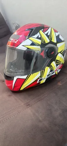Vendo capacete ls2 tamanho 60