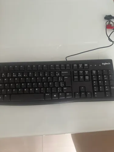 Teclado com fio