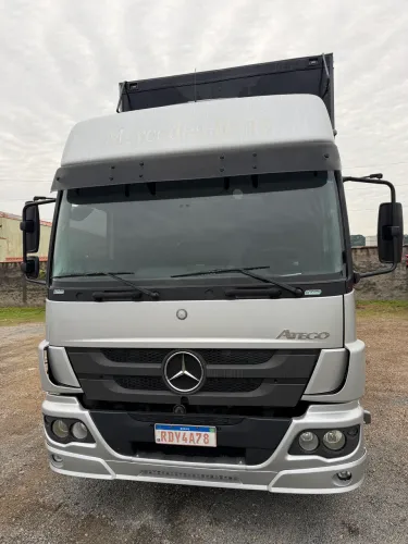 Mercedes Atego 2426 manual