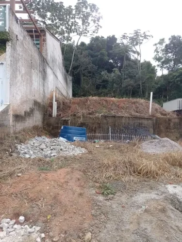 Vendo terreno