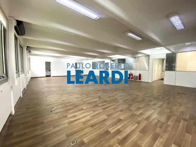 CONJ. COMERCIAL - CERQUEIRA CÉSAR - SP