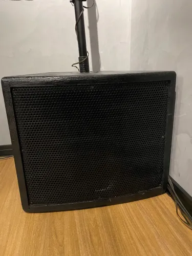 Par subs 15p 1600 W RMS passivo