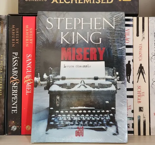 LIVRO MISERY - STEPHEN KING