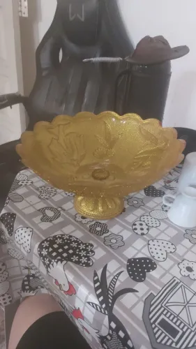 Vendo fruteira ouro
