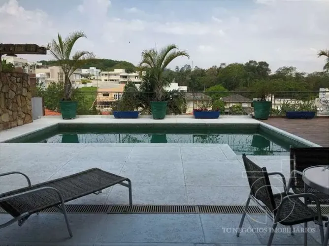 Casa de Condomínio no Condomínio São Paulo II - Cotia, SP