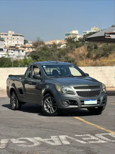 Chevrolet Montana LS 1.4 Econoflex 8V 2P 2013