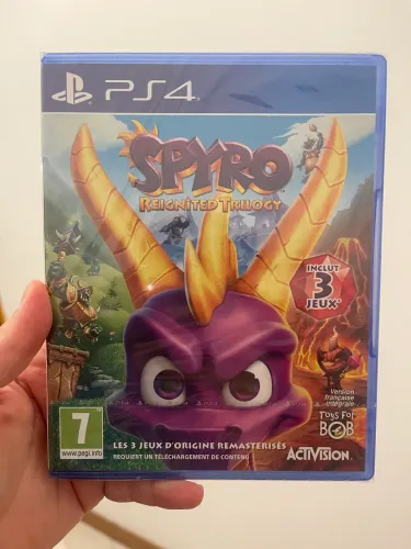 Spyro Reignited Trilogy - Jogo para PS4 LACRADO