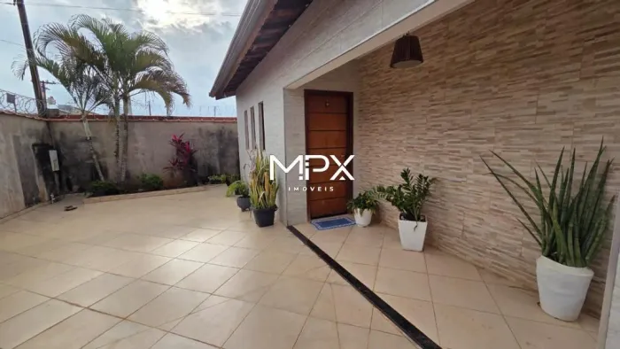 Casa à venda no bairro Residencial Doutor Jorge Coury em Rio das Pedras