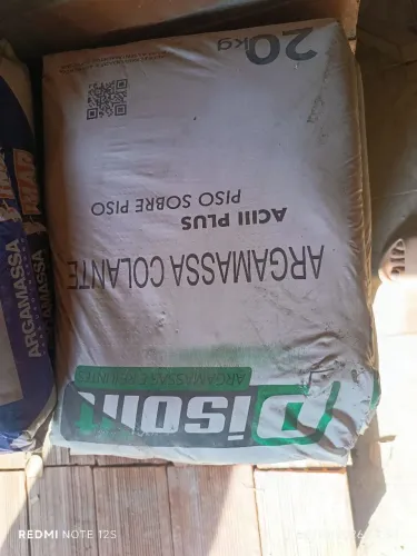 Vendo argamassa ac3 pisolit 20kg cinza