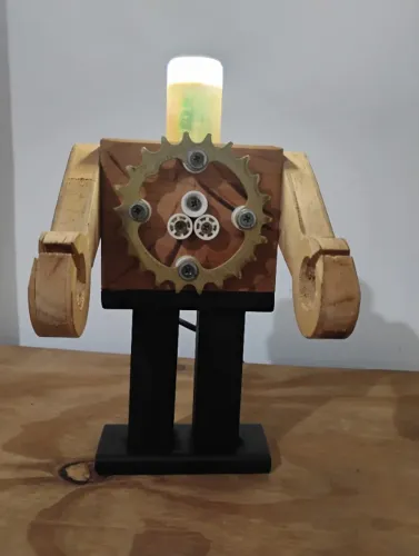 Abajur luminária exclusiva, feita sob encomenda com lampada de LED- não existe outra igual