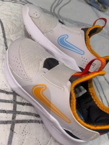 SAPATO NIKE ORIGINAL NUMERAÇÃO 29