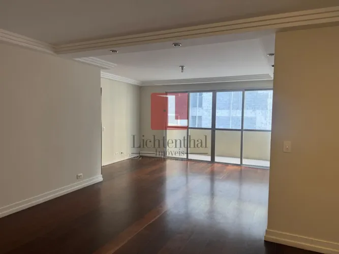 Apartamento à venda em Moema, 126m², 3 dorms, 1 suíte