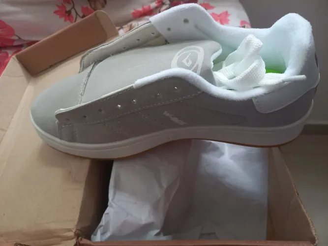Tenis