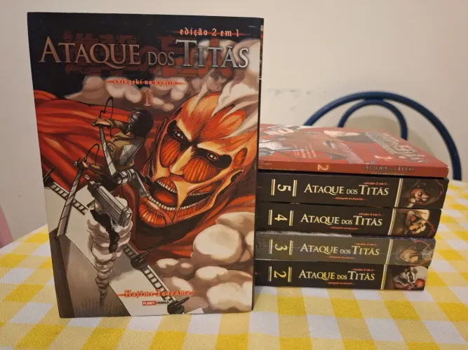 Attack on Titan - 1 ao 5 + brinde