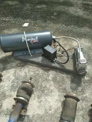 Vendo suspensão a ar 10 mm Mangueiras grama de Aço completa serve em qualquer carro