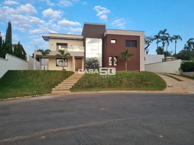 Casa à Venda Condomínio Joapiranga - Valinhos