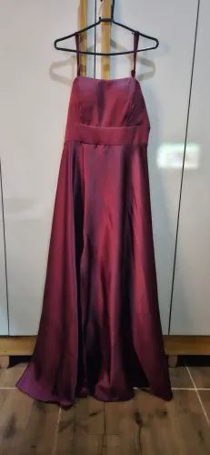 VESTIDO LINDO USADO SOMENTE 1 VEZ
