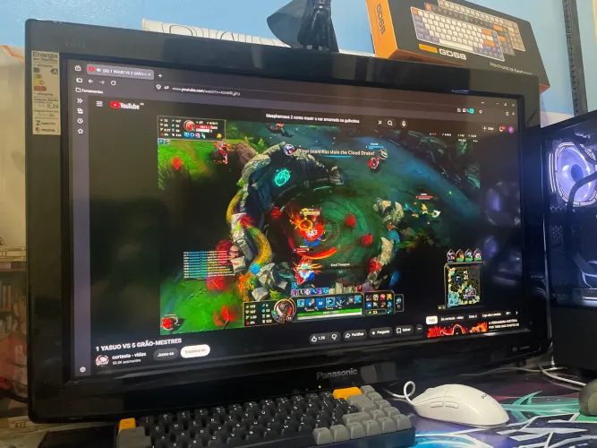 Vendo tv Panasonic de 50 polegadas hdmi