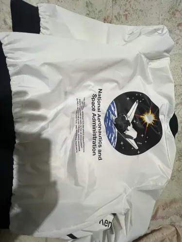 Jaqueta nasa branca impermeável