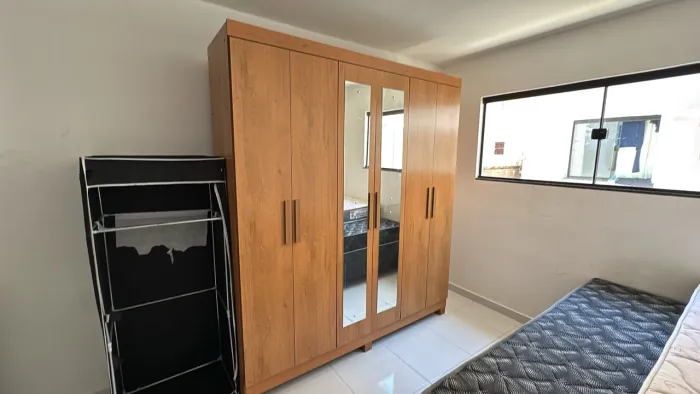 GUARDA ROUPA 6 PORTAS