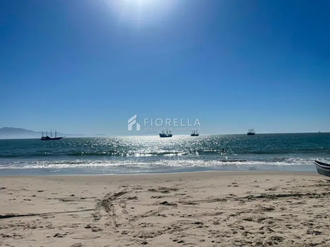 Terreno Pé na Areia na Cachoeira do Bom Jesus em Florianópolis/SC