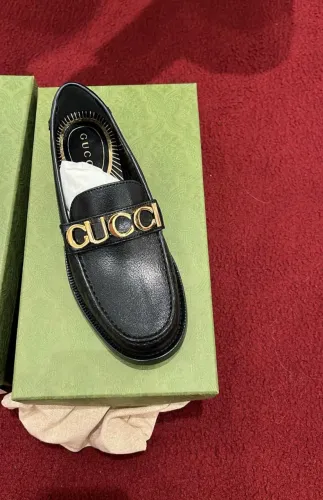 Sapato GUCCI original na cor preto