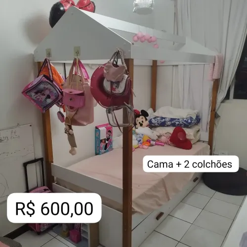 Bicama casinha + colchões