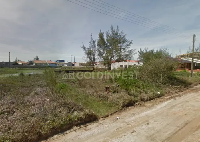 Terreno de 900 m² frente mar à venda na praia do Camacho, Jaguaruna, SC