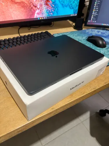 Macbook Air M4 - 16Gb - 256Gb SSD - Midnight