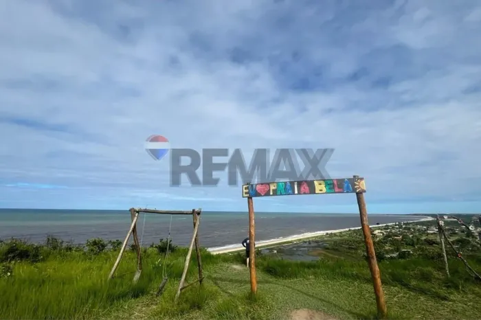 "Terreno de 460m² à Venda em Praia Bela, PB"