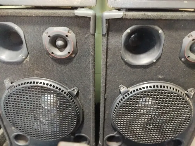 (PAR DE CAIXAS PASSIVAS DE FRENTE 3 VIAS 15" X 750W)