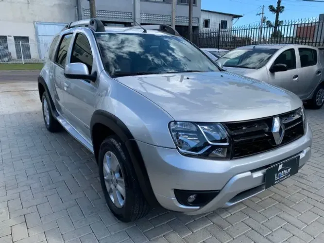 Renault Duster Dynamique 2.0 Hi-flex 16V Aut. 2016