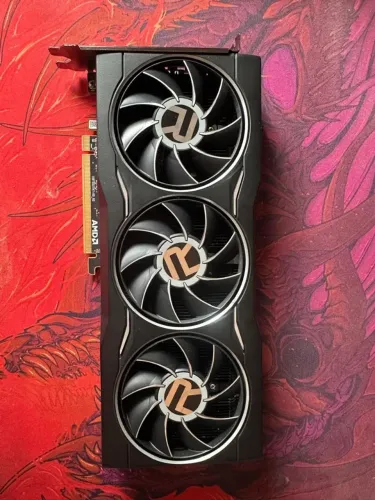 Placa de vídeo Rx 6750xt 12GB VRAM XFX