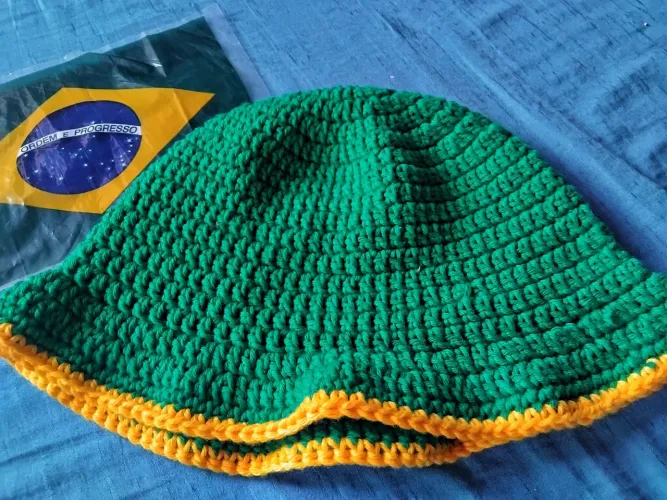Bucket Brasil ( Chapéu em crochê)