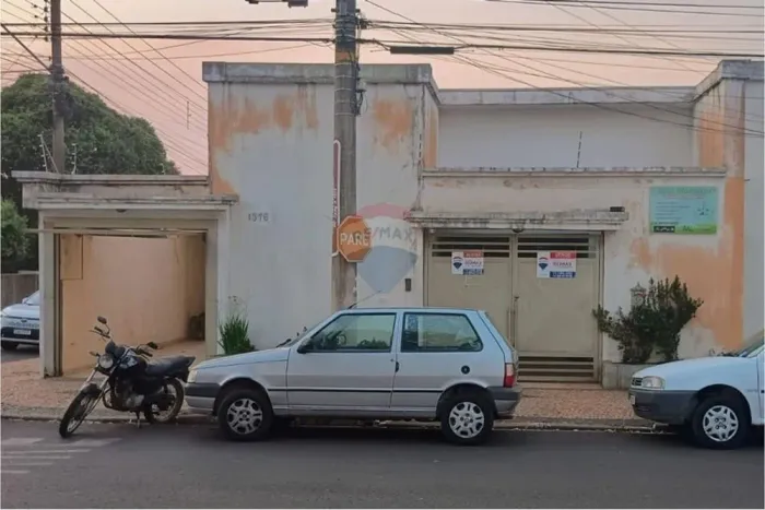 Casa à venda - Centro - Tupã/SP