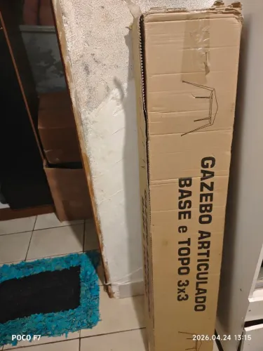 Vendo tenda tamanho 3×3 valor negociável de 750 até 800 reais