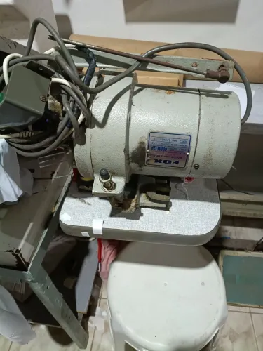 Motor de máquina de costura