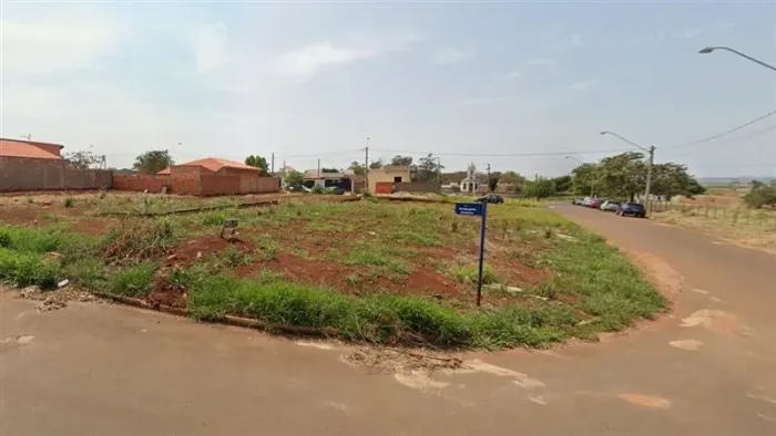 Terreno de Esquina - Chavantes/SP