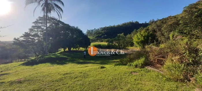 Terreno Plano 3.929m² em Condomínio, Próximo à Festa dos Morangos - R$ 320.000, Permutas e