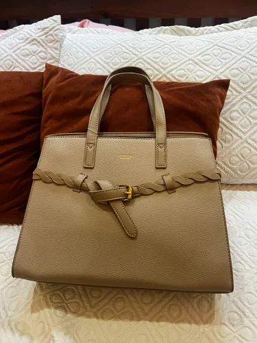 Bolsa feminina nova tamanho P e G